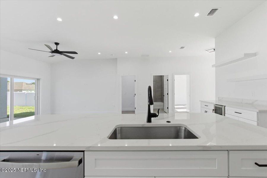 Image 47 of a home in . Image 47 of a home in .