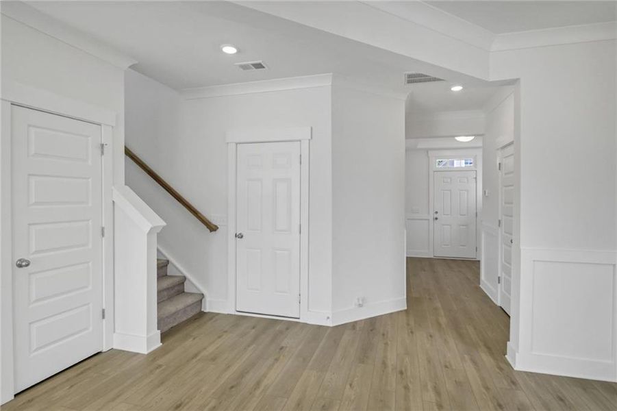 Spacious, unfurnished interior of a new home in Villas at Dawsonville, Dawsonville (Image 20).