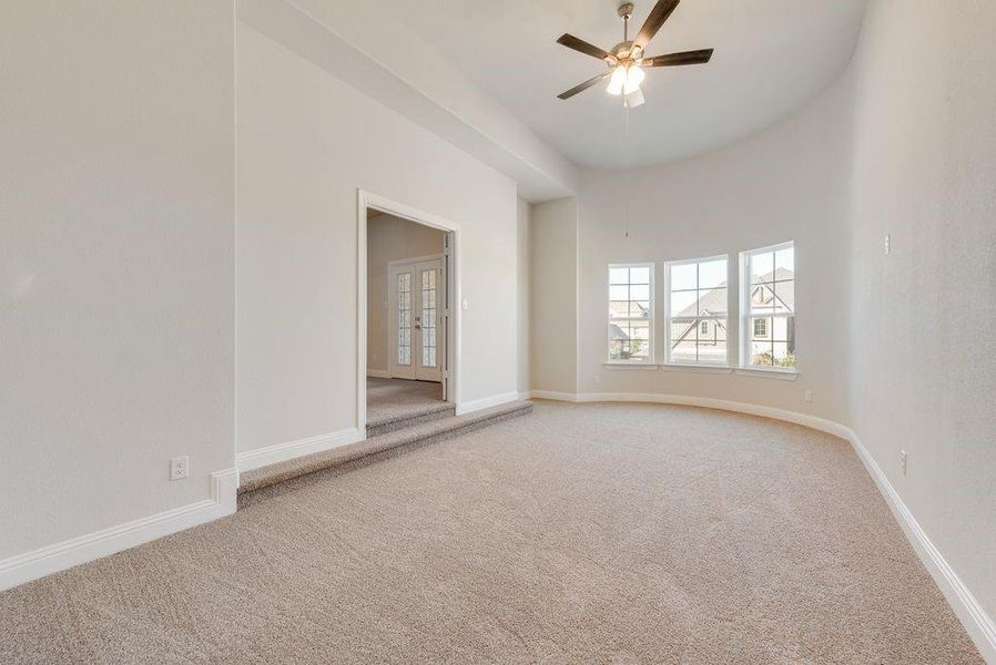 Spacious, unfurnished interior of a new home in South Pointe, Mansfield (Image 31).