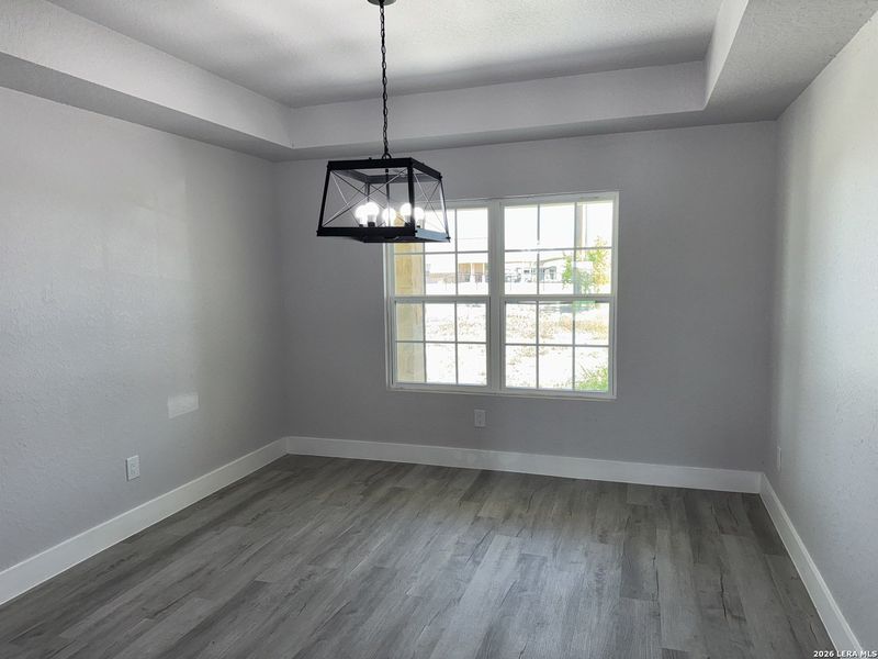 Spacious, unfurnished interior of a new home in , Natalia (Image 19).