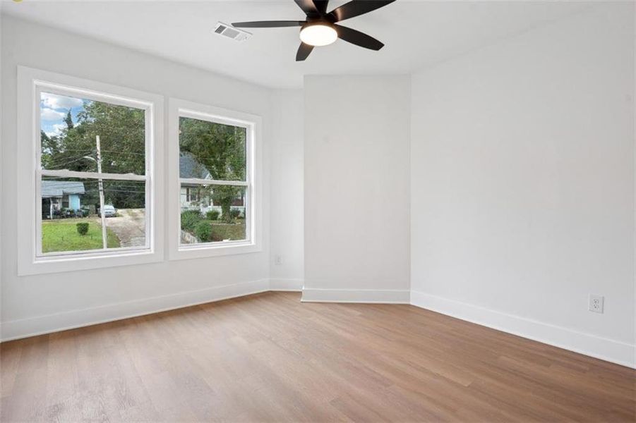 Spacious, unfurnished interior of a new home in , Atlanta (Image 18). Spacious, unfurnished interior of a new home in , Atlanta (Image 18).