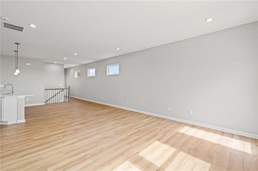 Spacious, unfurnished interior of a new home in Villas at Gold Creek, Dawsonville (Image 25).