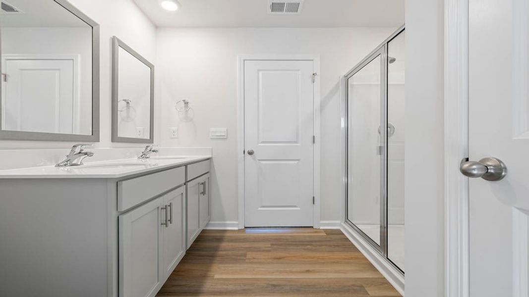 Furnished interior view inside a new home in Varner Station, Woodruff (Image 14).