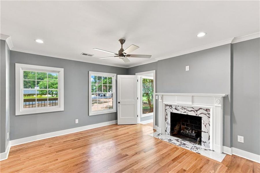 Spacious, unfurnished interior of a new home in , Atlanta (Image 60). Spacious, unfurnished interior of a new home in , Atlanta (Image 60).