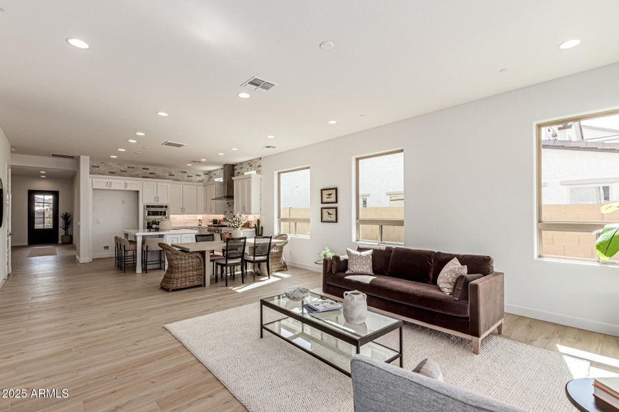 05 - Sanford 05 - Sanford