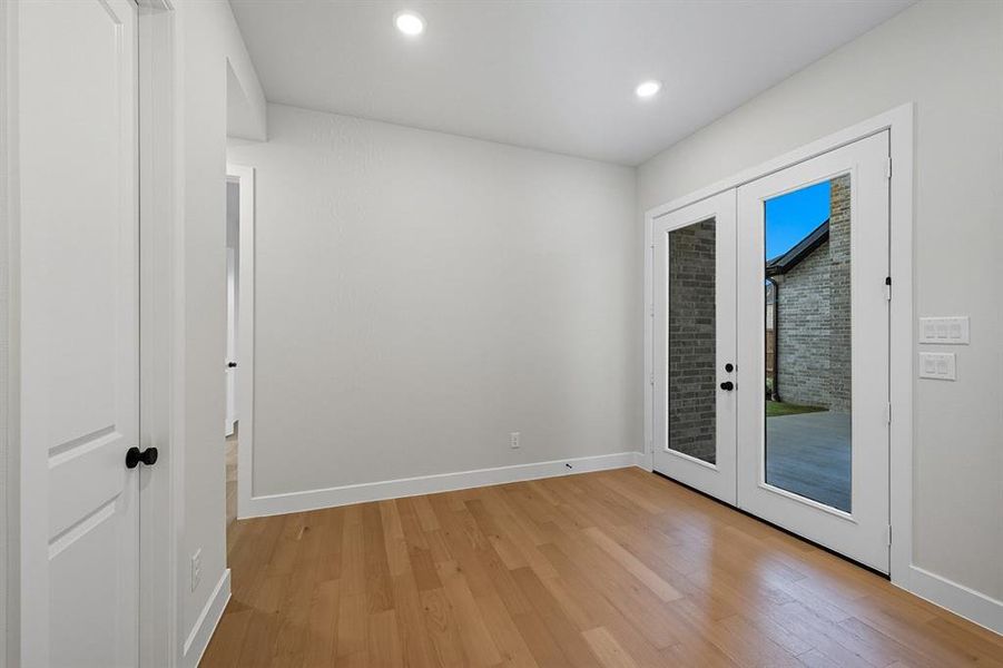 Spacious, unfurnished interior of a new home in Sandbrock Ranch: 70ft. lots, Aubrey (Image 15). Spacious, unfurnished interior of a new home in Sandbrock Ranch: 70ft. lots, Aubrey (Image 15).