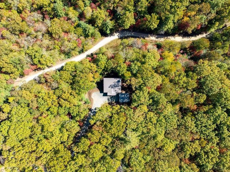 Image 47 of a home in . Image 47 of a home in .