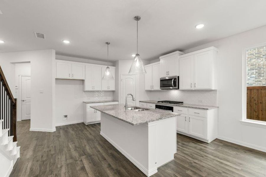 13. 2228 Aspen Chase - Kitchen