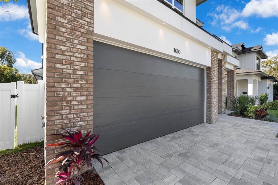 Exterior details and patio area of a home in , Winter Park (Image 33).