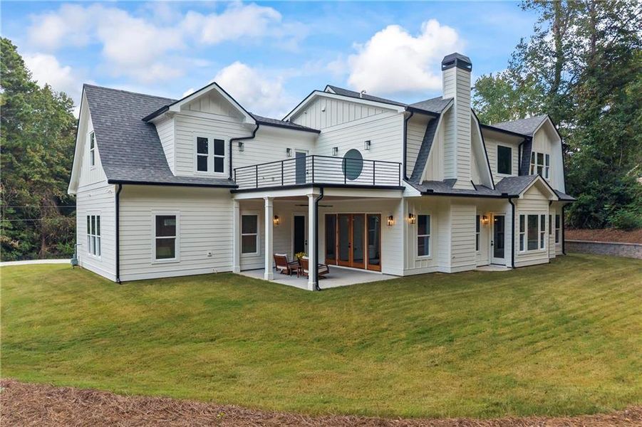 Exterior details and patio area of a home in , Lilburn (Image 37).