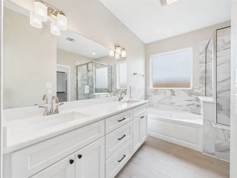 Furnished interior view inside a new home in , Santa Fe (Image 4). Furnished interior view inside a new home in , Santa Fe (Image 4).