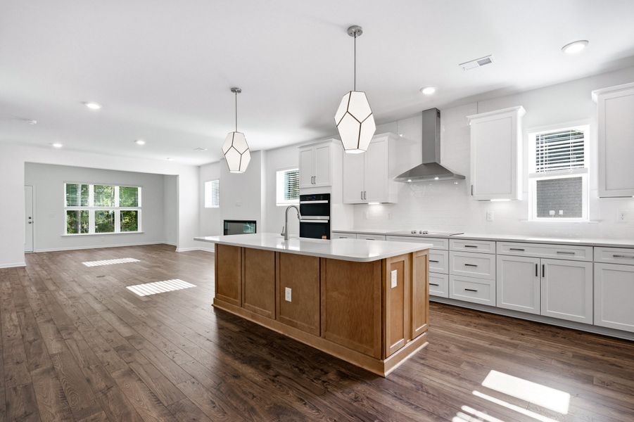 Furnished interior view inside a new home in Northbrook, Murrells Inlet (Image 6).
