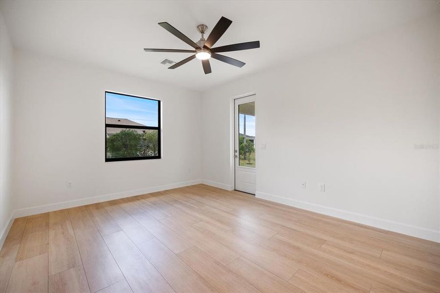 Spacious, unfurnished interior of a new home in , North Port (Image 23). Spacious, unfurnished interior of a new home in , North Port (Image 23).