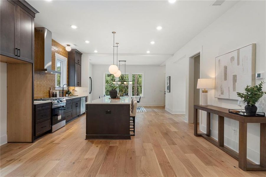 Furnished interior view inside a new home in , Atlanta (Image 16).