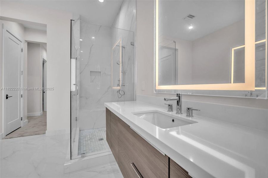 Furnished interior view inside a new home in , Hollywood (Image 16).