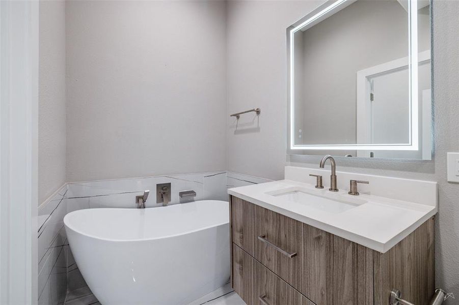 Furnished interior view inside a new home in , Fort Worth (Image 8). Furnished interior view inside a new home in , Fort Worth (Image 8).