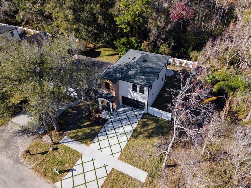Front exterior of a new home in , Tampa, FL, highlighting curb appeal (Image 1). Front exterior of a new home in , Tampa, FL, highlighting curb appeal (Image 1).