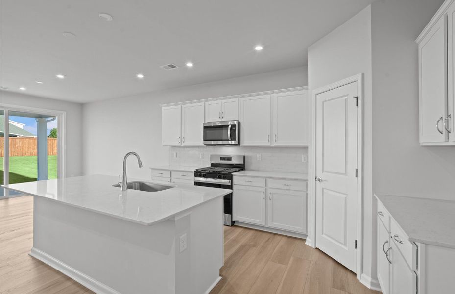 Furnished interior view inside a new home in Fox Hollow, Spartanburg (Image 10).