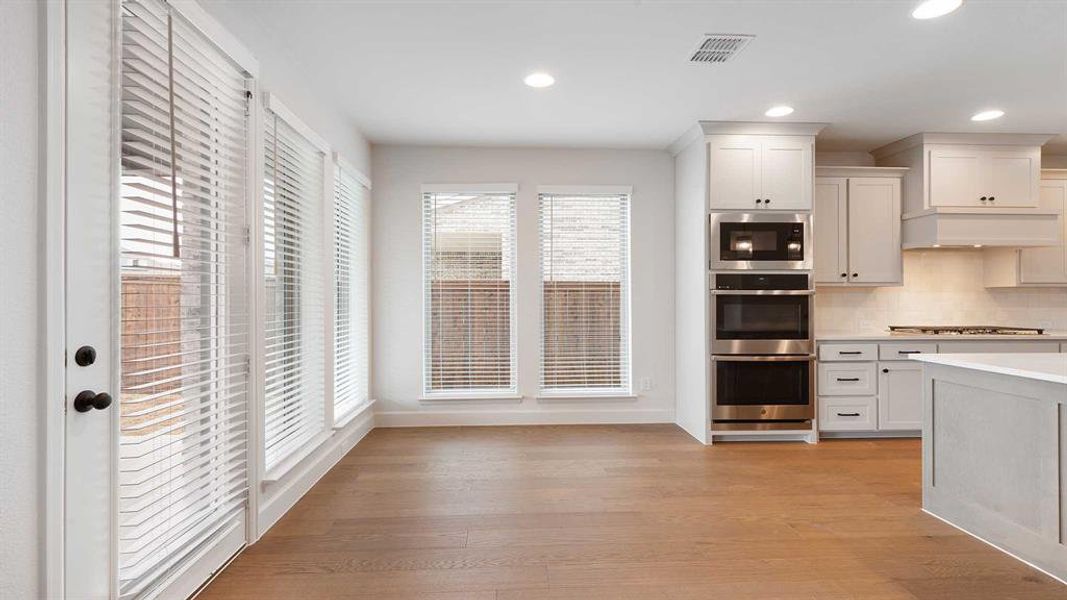 Furnished interior view inside a new home in M3 Ranch, Mansfield (Image 9).