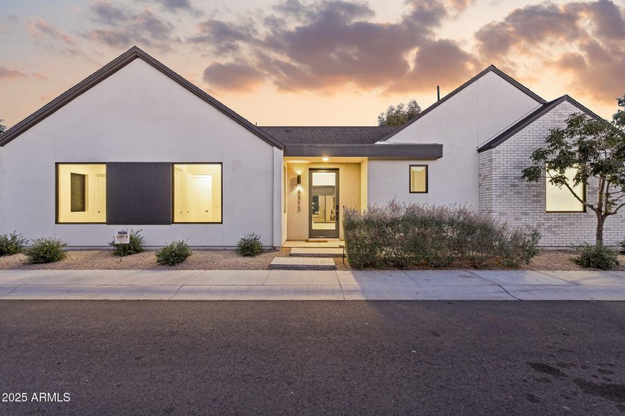 Front exterior Front exterior