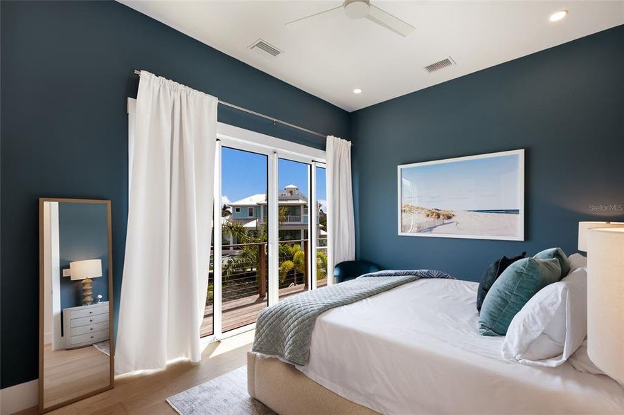 Furnished interior view inside a new home in , Bradenton Beach (Image 45).