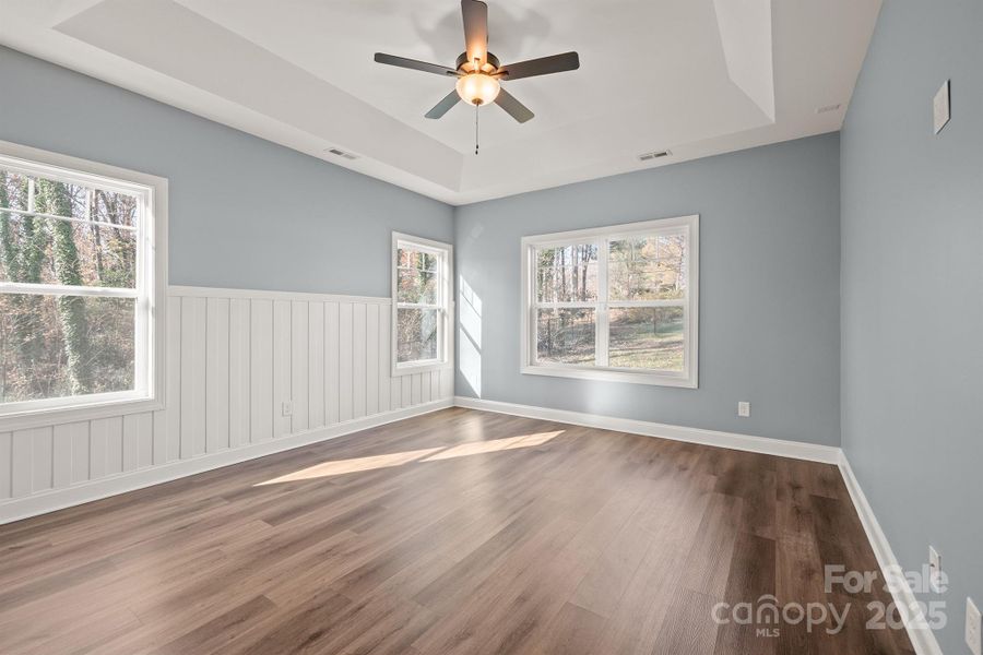 Spacious, unfurnished interior of a new home in , Statesville (Image 10).