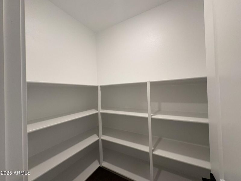 CP45 Lot 107 Pantry CP45 Lot 107 Pantry