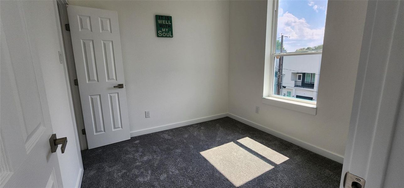 Spacious, unfurnished interior of a new home in , Houston (Image 21).