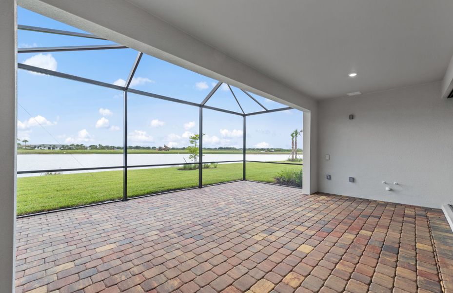 Image 20 of a home in Del Webb Naples.