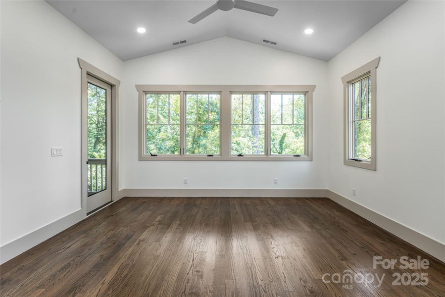 Main level primary suite Main level primary suite