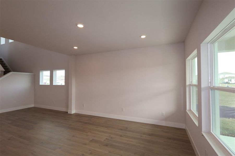 Spacious, unfurnished interior of a new home in Waterset Tradition Series, Apollo Beach (Image 23).