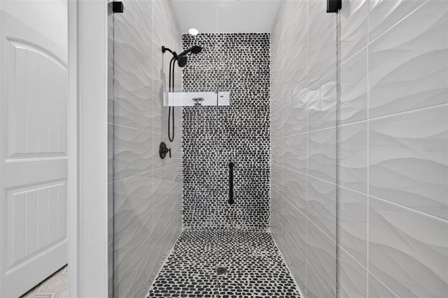 Image 37 of a home in .