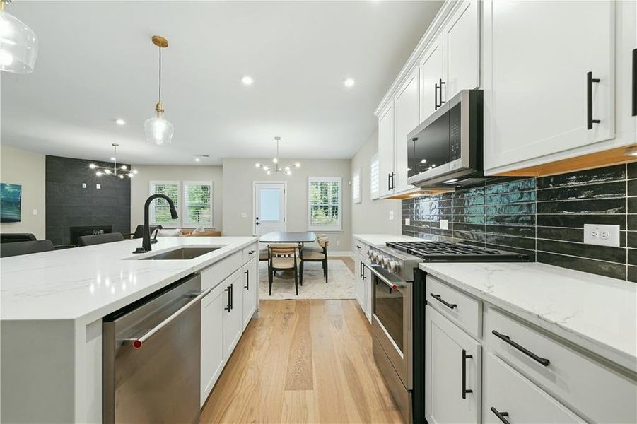 Furnished interior view inside a new home in , Atlanta (Image 15).