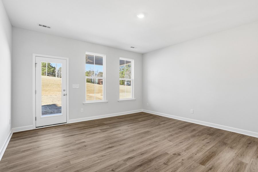 Spacious, unfurnished interior of a new home in Renaissance at White Oak, Garner (Image 18).