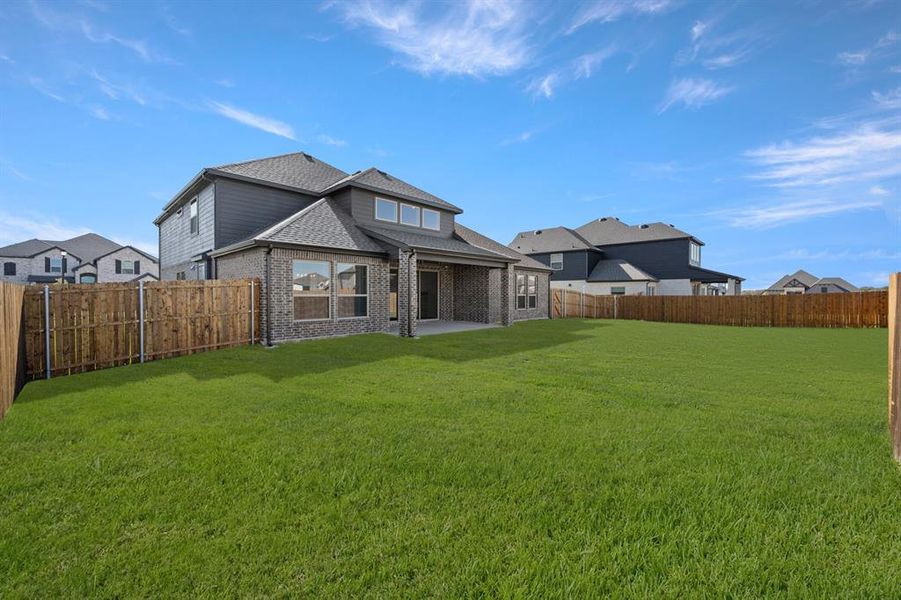 1811 Fannin- Back-1 1811 Fannin- Back-1