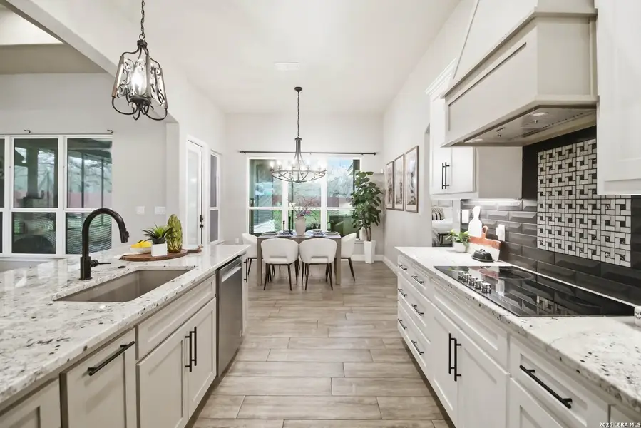 Furnished interior view inside a new home in , La Vernia (Image 9).