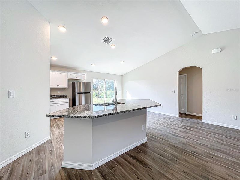 Image 16 of a home in .