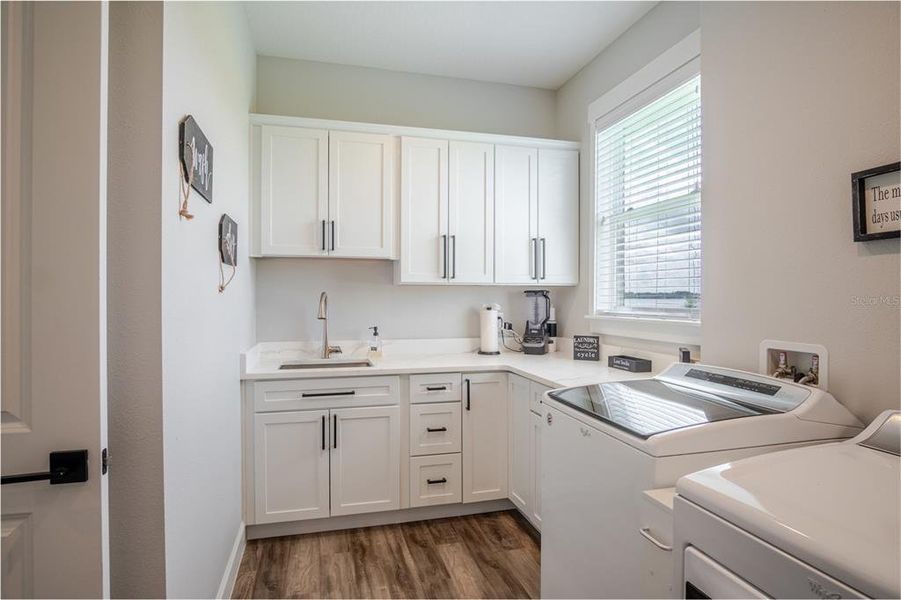 Furnished interior view inside a new home in , Auburndale (Image 42).