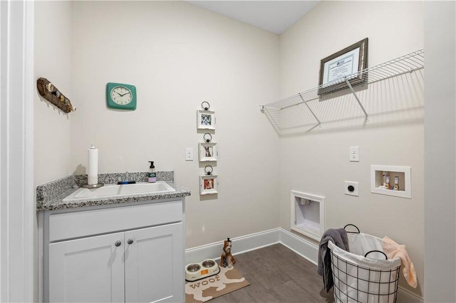 Furnished interior view inside a new home in , Gainesville (Image 12).