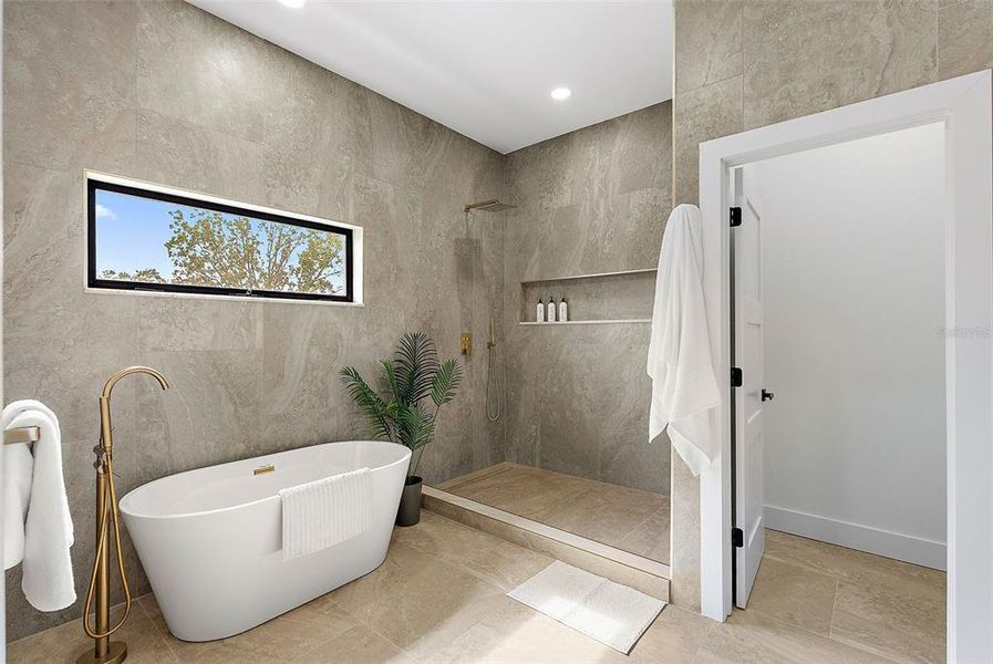 Furnished interior view inside a new home in , St. Petersburg (Image 34).