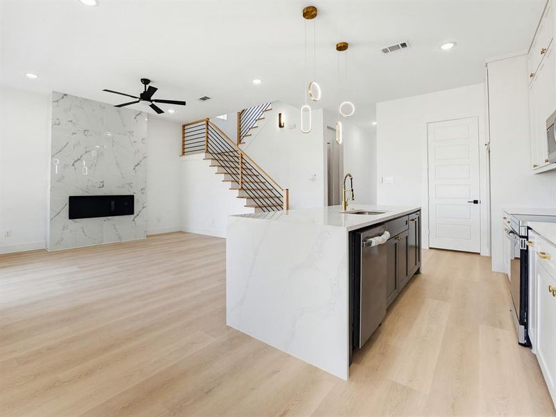 Furnished interior view inside a new home in , Dallas (Image 7).