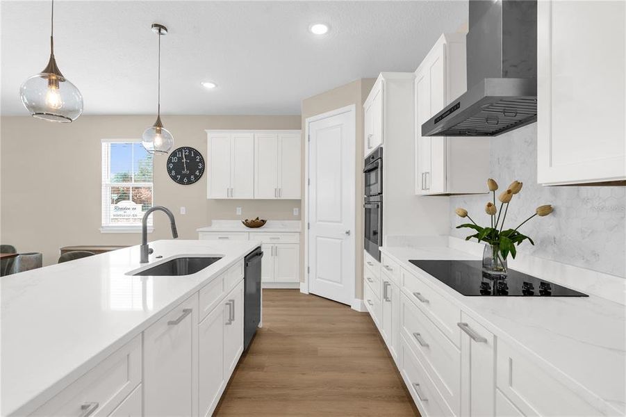 Furnished interior view inside a new home in , Winter Haven (Image 10).