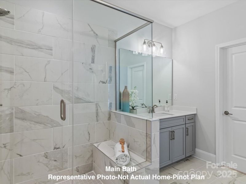 Main Bathroom-Pinot Plan-Walk23