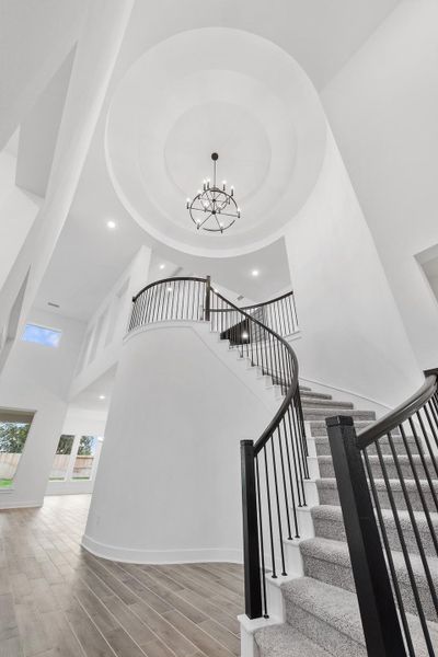 Representative image. Features, specifications, selections and colors may vary. Representative image. Features, specifications, selections and colors may vary.