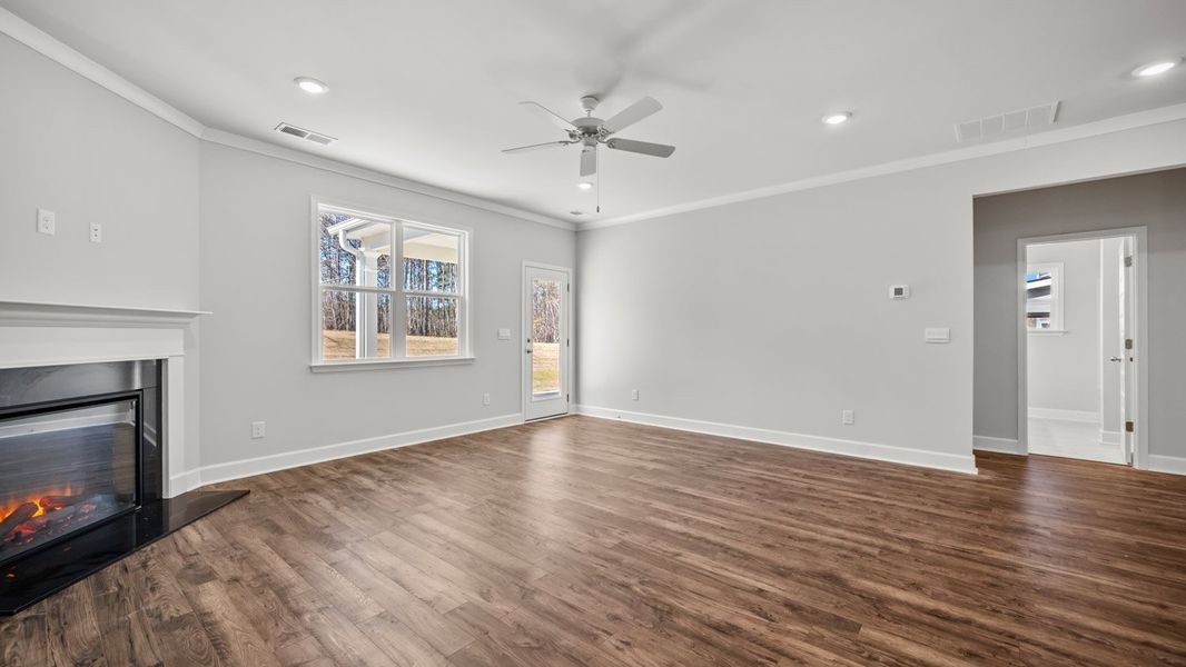 Representative unfurnished interior of a home built from the Marlene by D.R. Horton in Evergreen Crossing, Locust Grove (Image 16).