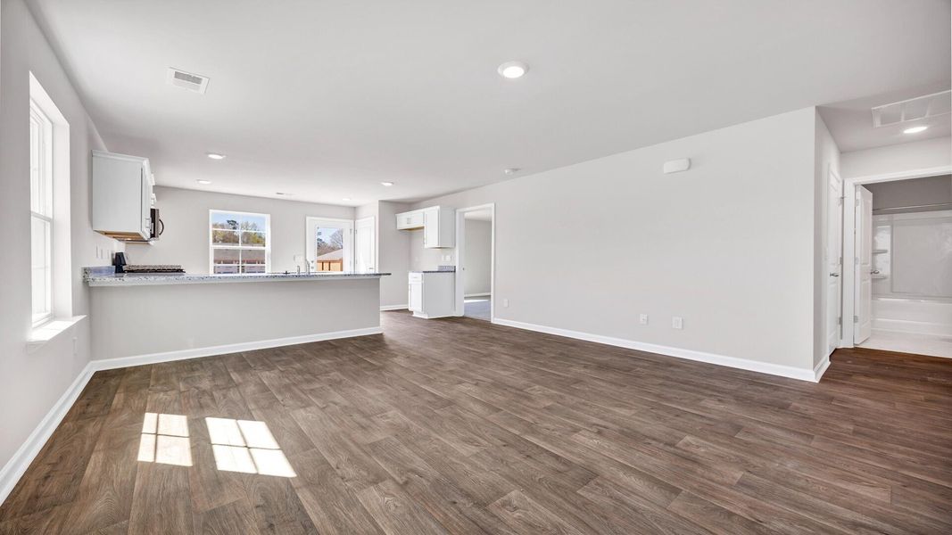 Spacious, unfurnished interior of a new home in The Park at Wilkinson, Orangeburg (Image 24).