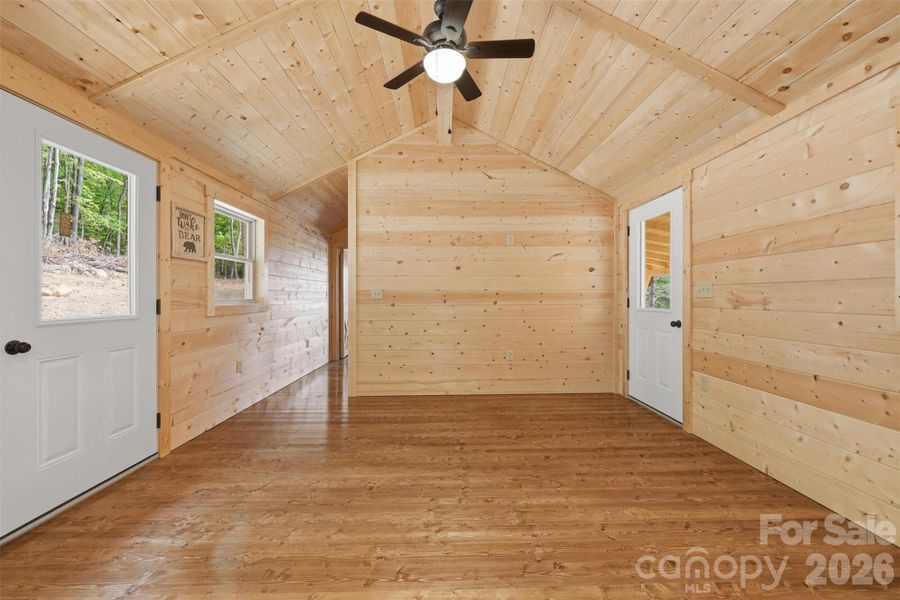 Spacious, unfurnished interior of a new home in , Fleetwood (Image 14).