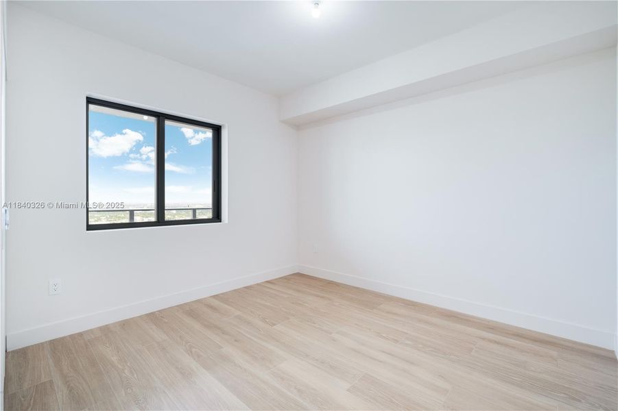 Spacious, unfurnished interior of a new home in Aria Reserve, Miami (Image 26). Spacious, unfurnished interior of a new home in Aria Reserve, Miami (Image 26).
