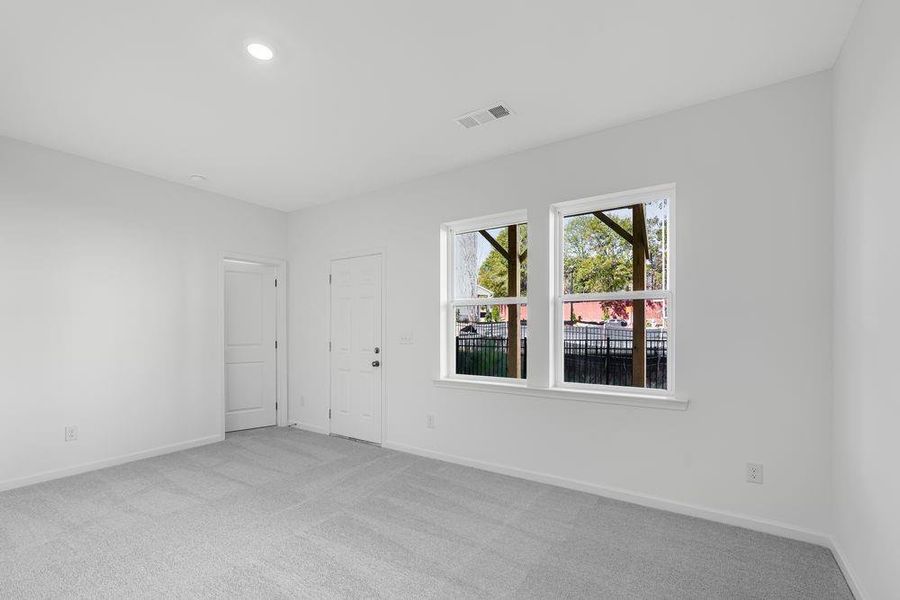 Spacious, unfurnished interior of a new home in Chandler Run, Tucker (Image 19). Spacious, unfurnished interior of a new home in Chandler Run, Tucker (Image 19).