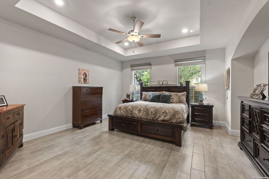 Furnished interior view inside a new home in Elkhorn Ridge, Boerne (Image 19).